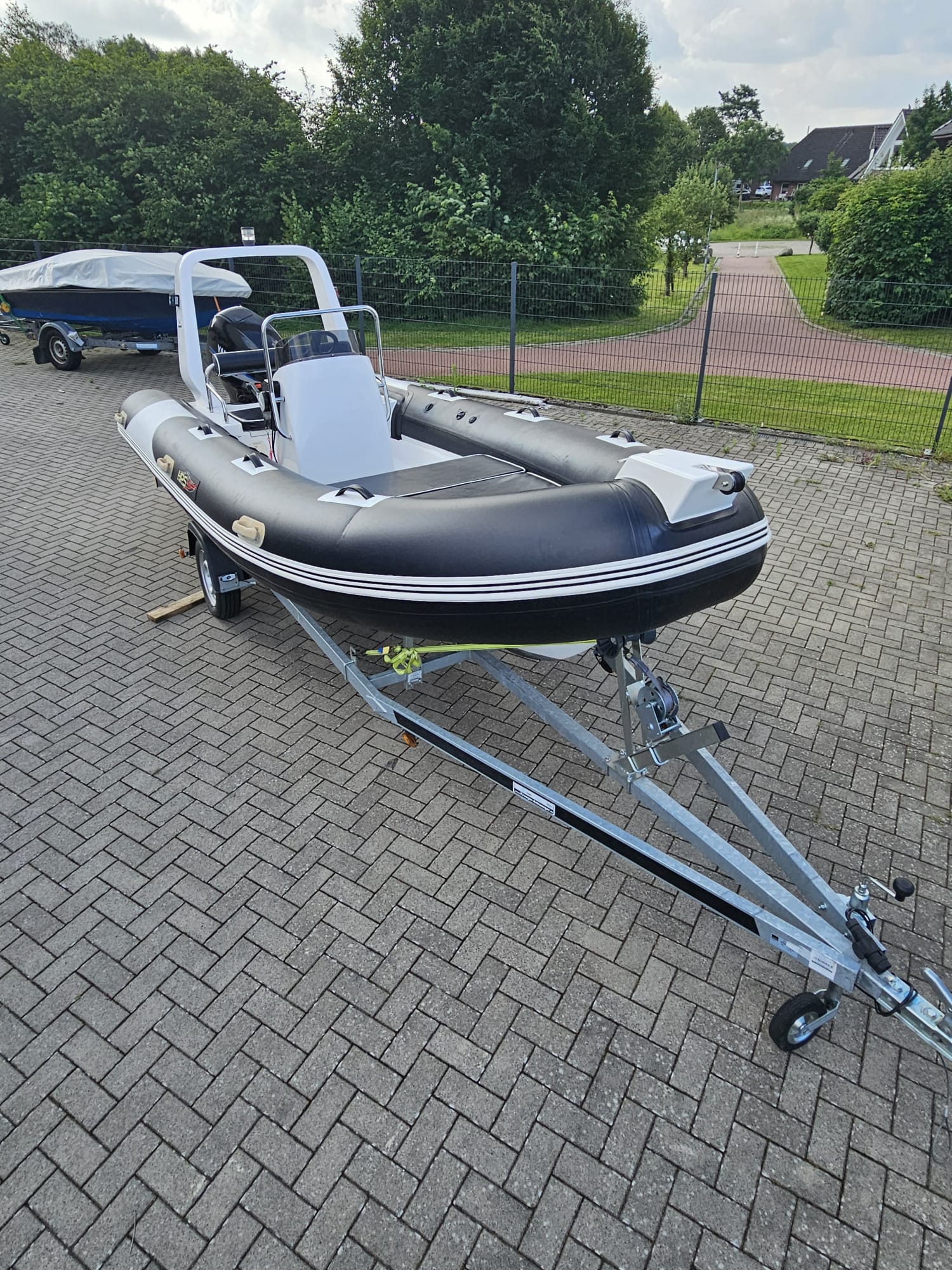 Rib Schlauchboot 5,00m x 2,0m mit 60 PS Parsun und neuen Trailer!